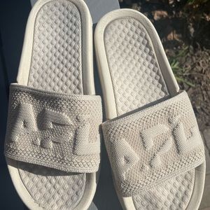 APL TECHLOOM SLIDES CREAM